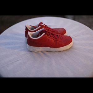 Nike Air Force Women’s